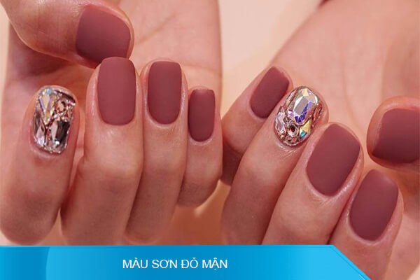 Màu Móng Tay Phù Hợp Với Da Ngăm [ Top 7 Hot Trend 2022 ]