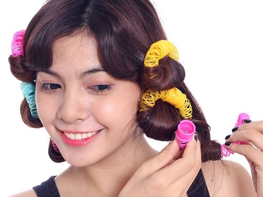 Top 25 Kiểu tóc uốn gợn sóng cho mặt tròn dễ thương 2021