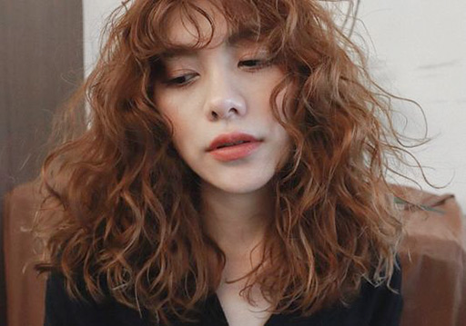 Tóc xoăn hippie là gì? Khuôn mặt nào phù hợp với xoăn hippie?