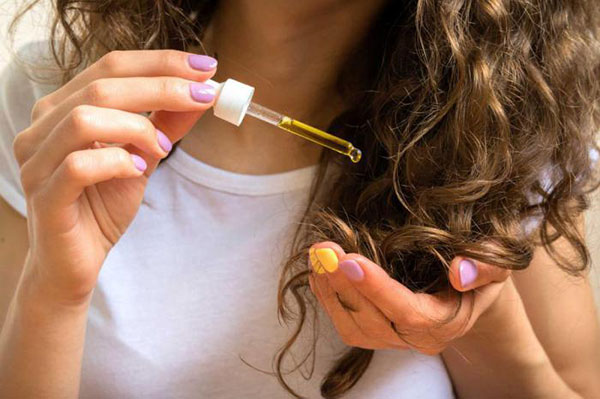 10+ kiểu tóc xoăn nhẹ được các sao nhiệt tình “lăng xê”